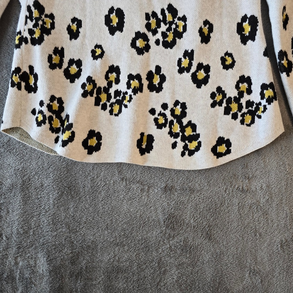 Cabi 5277‎ Leopard Floral Knit Cardigan Sweater Button Front Beige Yellow S - Picture 9 of 15